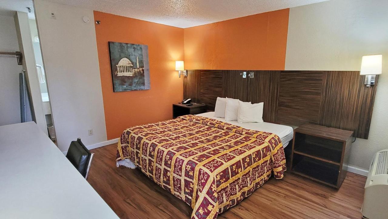 Studios & Suites 4 Less 샬럿 외부 사진
