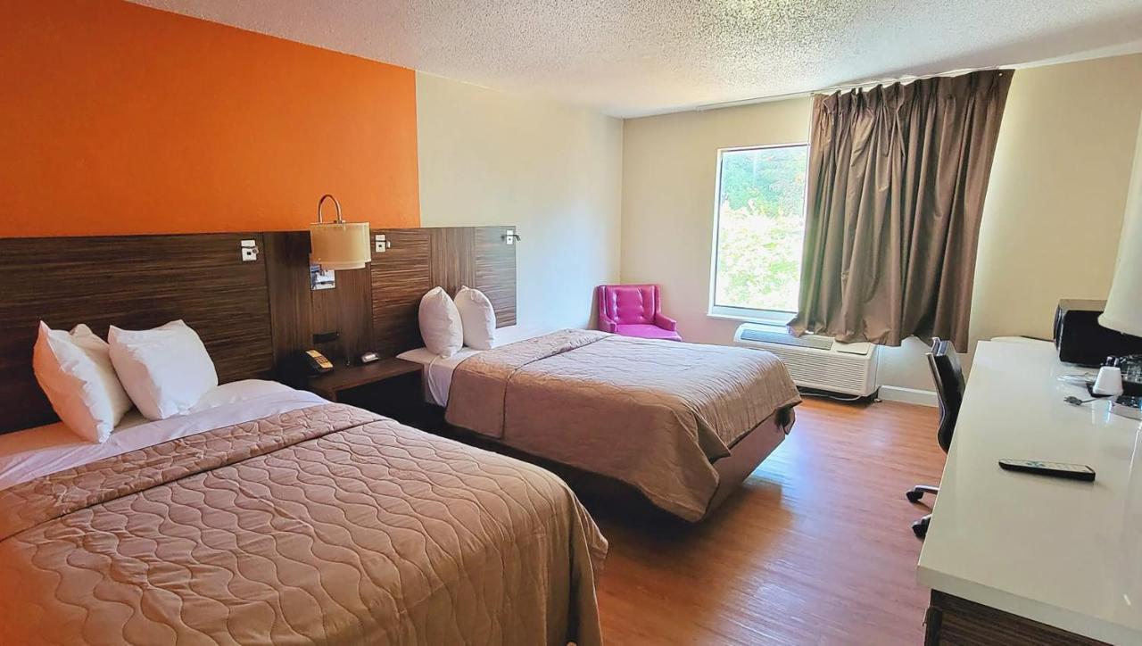 Studios & Suites 4 Less 샬럿 외부 사진